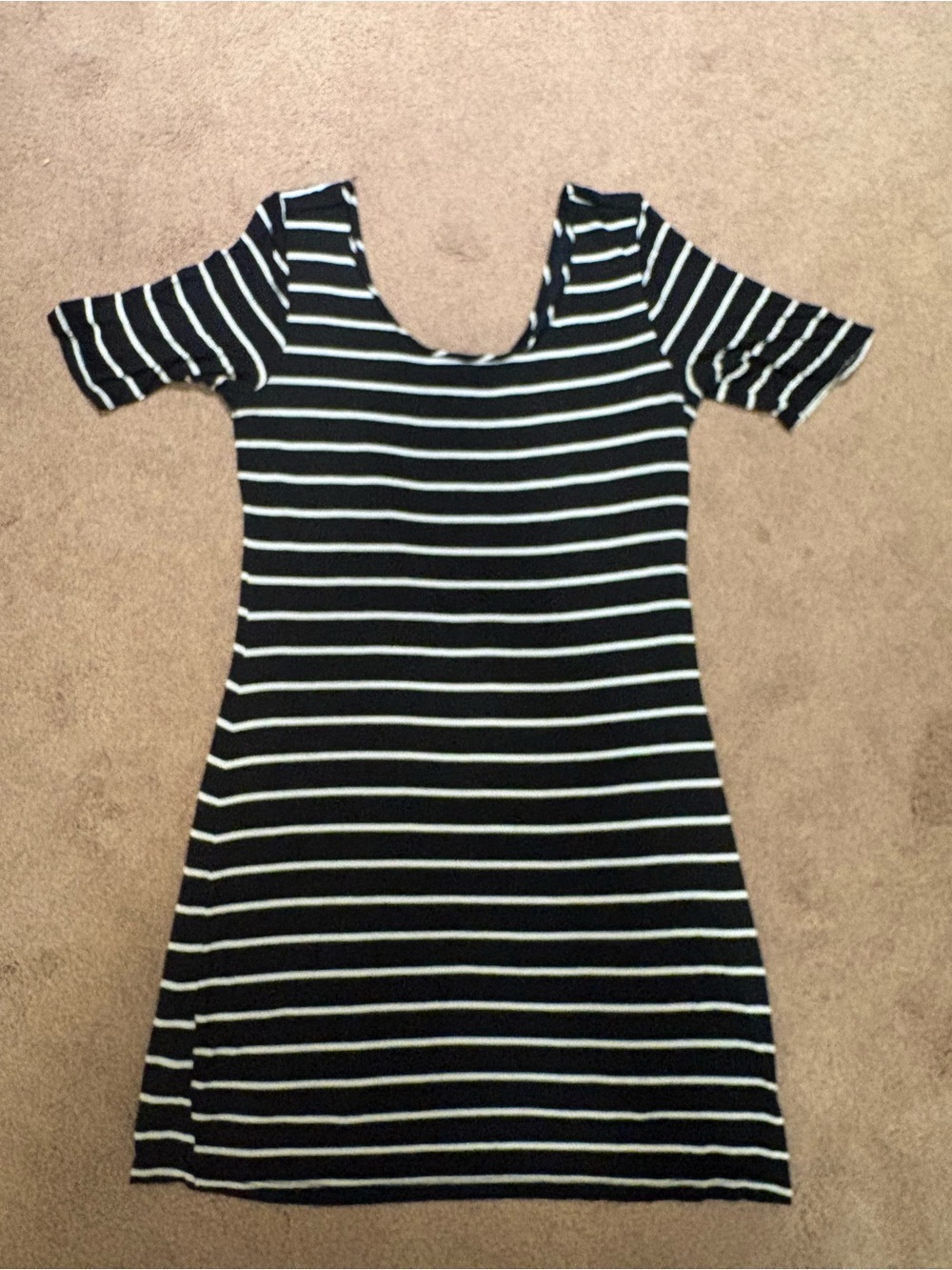 Smart set Black & White Striped Scoop Neck Women’s Dress size XL